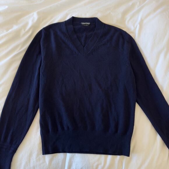 Tom Ford 100% Cashmere Mens Navy V-Neck Pull-Over Sweater Size M - Picture 3 of 6